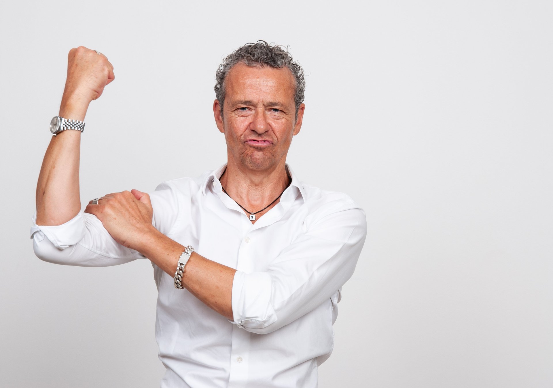 Werbetexter, der zeigt wieviel Power seine Web- und Werbetexte haben